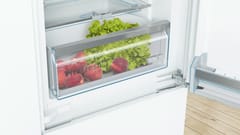 Bosch Serie 6 KIS86AFE0 šaldytuvas-šaldiklis Įmontuoti 266 L E 6