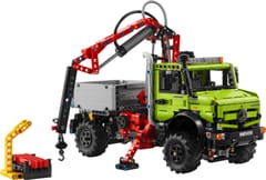 LEGO TECHNIC 42242 Mercedes-Benz Unimog U 5023 su kranu 3