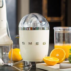 Smeg CJF11CREU elektrinė citrusinių vaisių sulčiaspaudė 70 W Kreminė spalva 5