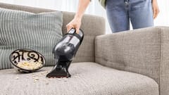 Bosch Serie 4 BBH3ZOO28 siurblys-šluota / elektrinė šluota Dulkių siurbliui šluotai Baterija Sausa Bemaišis 0,4 L Raudona 2,15 Ah 6