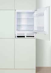 Įmontuojamas šaldytuvas Amica UC162.4i(E), 135 l, baltas 2