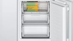 Bosch Serie 4 KIN86VFE0 šaldytuvas-šaldiklis Įmontuoti 260 L E 6