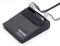 Tascam MODEL 16 garsų maišiklis 16 kanalai 20 - 30000 Hz Juoda, Auksas, Medis 3