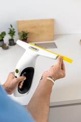 Langų plovimo mašina KARCHER WV 2 Universal Care 0,12 L (1.633-671.0) Juoda, Geltona 4