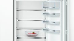 Bosch Serie 6 KIS86AFE0 šaldytuvas-šaldiklis Įmontuoti 266 L E 3