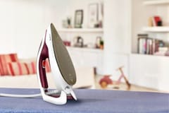 Tefal GV9220 lygintuvas su garų generatoriumi 2600 W Durilium AirGlide Autoclean soleplate Burgundija, Balta 6