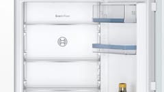 Bosch Serie 4 KIN86VFE0 šaldytuvas-šaldiklis Įmontuoti 260 L E 4