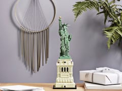LEGO ARCHITECTURE 21042 LAISVĖS STATULA 5