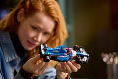 LEGO SPEED CHAMPIONS 77246 Visa Cash App RB VCARB 01 8