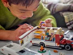 LEGO CITY 60454 Nuotykių kupinas atostogų kemperis 7