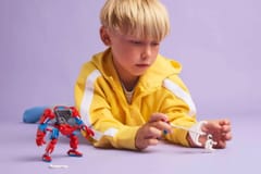 LEGO MARVEL 76308 Spider-Man Mech vs. Anti-Venom 8