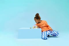 LEGO FRIENDS 42679 Širdžių ežero miesto triušių viešbutis 7