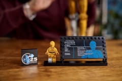 LEGO STAR WARS 75398 C-3PO 4