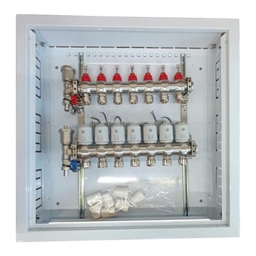 Grindinio šildymo kolektorius 7 kontūrų su terminėmis pavaromis NC AC230 V ir debitomačiais