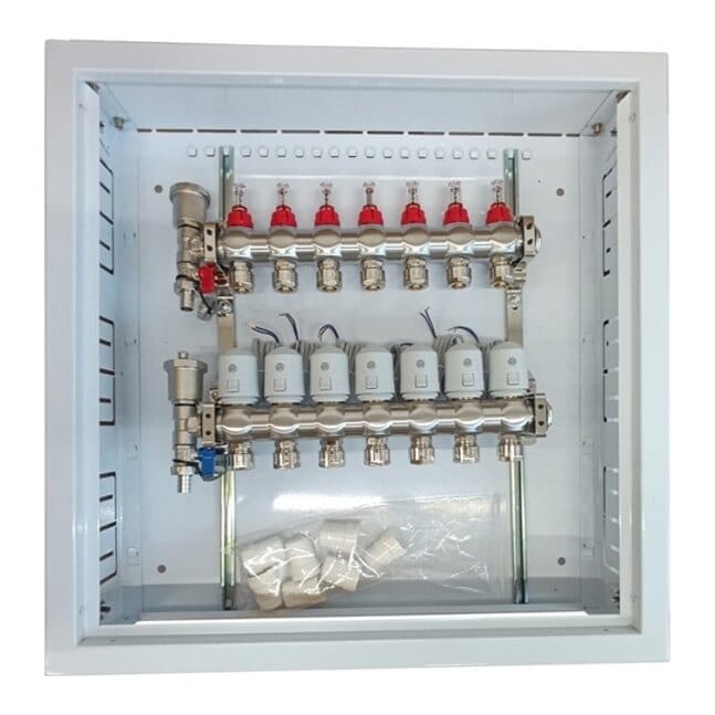 Grindinio šildymo kolektorius 7 kontūrų su terminėmis pavaromis NC AC230 V ir debitomačiais