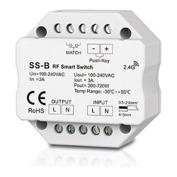 SS-B vieno kanalo 230 V valdiklis be pritemdymo funkcijos + Push Key