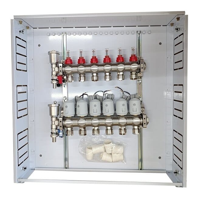Grindinio šildymo kolektorius 6 kontūrų su terminėmis pavaromis NC AC230 V ir debitomačiais