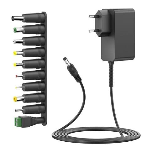 Universalus maitinimo šaltinis 30 W: 12 V, 2,5 A