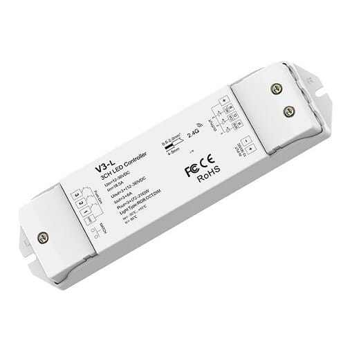 V3-L nuolatinės įtampos RGB valdiklis, 12–48 V, 3x 6 A, Push Dimm